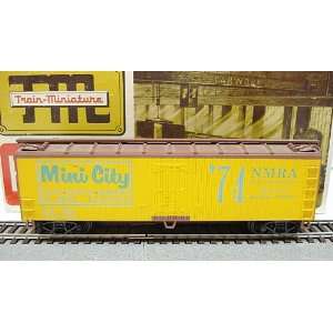    74 NMRA Mini City Reefer HO Scale by Train Miniature Toys & Games