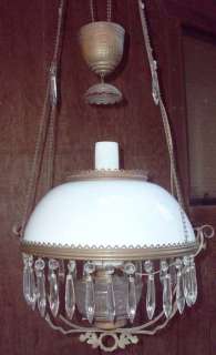 ANTIQUE VTG OIL BRASS HANGING GLASS LAMP 32 LEADED CHRYSTALS ELECTRIC 