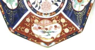 Japanese Imari Porcelain Painted Octagon Shaped Plate  