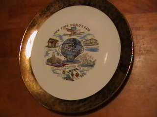 New York Worlds Fair 1961 Souvenir Plate 10 inch diameter perfect 