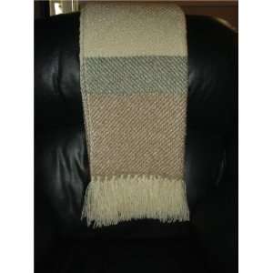  Churchill Weavers Natural Sand Willow Boucle Throw (Berea 