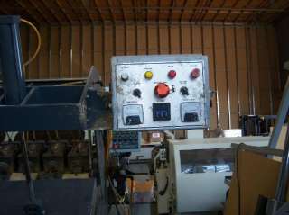 Rosenquist RF Gluer machine, EG350A Woodworking  