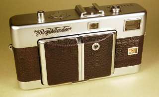 Voigtlander Vitessa N (Type 134) 35mm rangefinder camera, case 