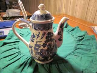 Blue Willow Churchill China Coffee Pot Discontinued 2006  