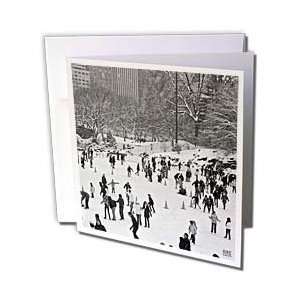   New York City Ice Skate Ring   Greeting Cards 12 Greeting Cards with