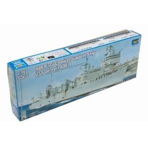  1/700 USS Detroit AOE 4 Fast Combat Support Ship Toys 