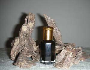 Assam Agarwood, Aloeswood, Oud,Oudh Oil. Dark Pure 3 ML  