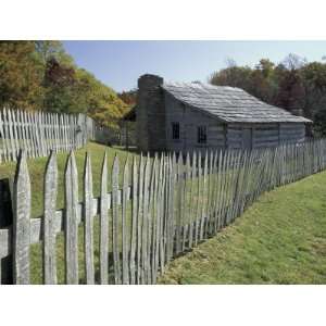  Fence and Cabin, Hensley Settlement, Cumberland Gap 