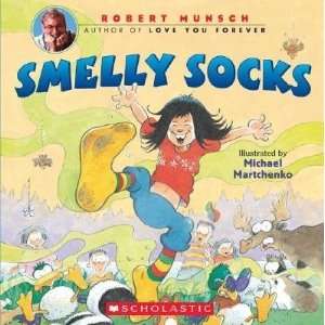  Smelly Socks (Paperback)  N/A  Books