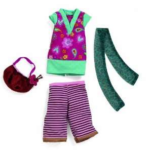   Toy Groovy Girls Fashions Totally Awesome Outfit Toys & Games