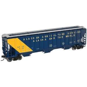  HO TrainMan Thrall 4750 Covered Hopper, AACX #1 