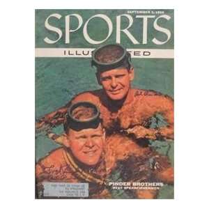   Art Pinder autographed Sports Illustrated Magazine (Spear Fisherman