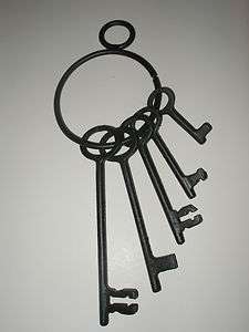 Collectible Black Iron Replica Antique Look Jailers Skeleton Keys Set 