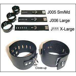  Wrist Cuffs w/ D Ring, Large