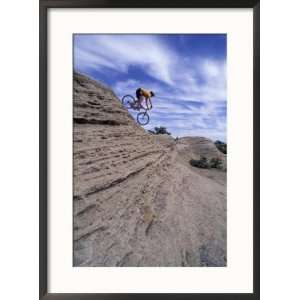  Active Male Rides Slickrock Ridge, Utah, USA Collections 