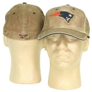  New England Patriots Weathered Look Slouch Style Fitted 