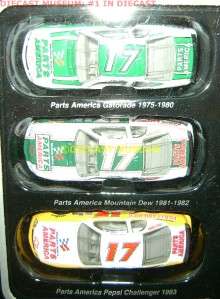 DARRELL WALTRIP #17 25TH COLLECTOR SET PARTS AMERICA  