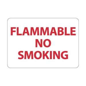  M702R   Flammable No Smoking, 7 X 10, .050 Rigid 