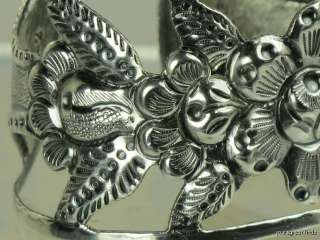 OLD MEXICAN MEXICO MACIEL 925 STERLING SILVER REPOUSSE OPENWORK CUFF 