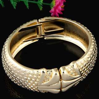 Special Gold Plated Open ended Rough Bangle Bracelet W/ Spring Fashion 