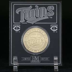  Minnesota Twins Etched Acrylic Gold Plated Coin Sports 