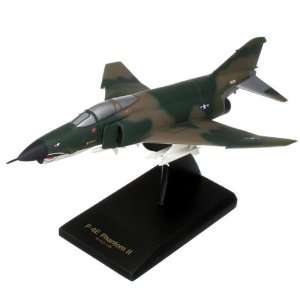  F 4E Phantom II Toys & Games