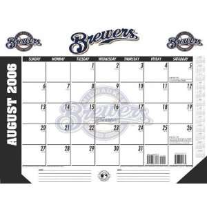  Milwaukee Brewers 22x17 Academic Desk Calendar 2006 07 