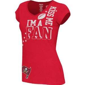   Fan Kiss Me Premium V Neck T Shirt   Red