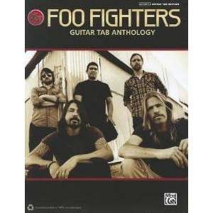  Foo Fighters Guitar Tab Anthology (9780739078563) Foo 