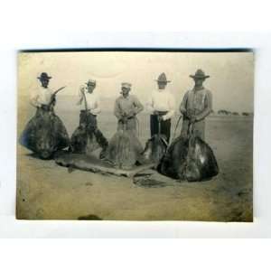   1920s Photo 5 Fishermen 5 Rays 1 Shark & 1 Flounder 