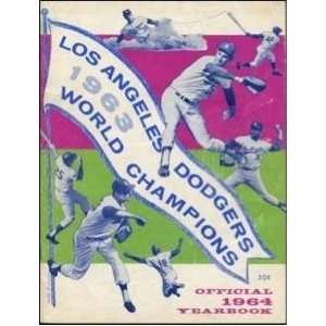  Original 1964 Los Angeles Dodgers Yearbook   MLB Programs 