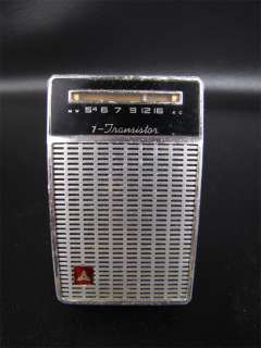 Vintage Matsushita Seven Transistor T 7 Pocket Radio  