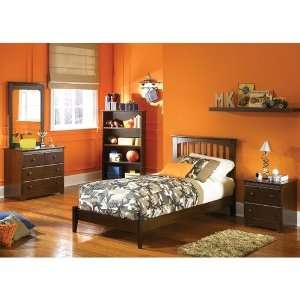 Atlantic Furniture Brooklyn Platform Bed with Open Footrail in Natural 