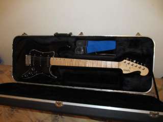 George Washburn Limited Black Electric Guitar w/ Ibanez Plush Lined 