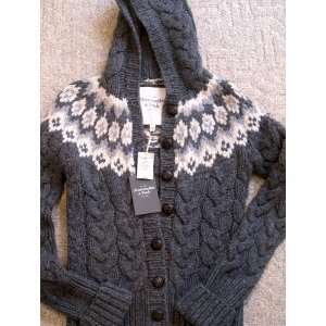  Abercrombie Womens Gray/Cream Sweater (Size L) 