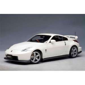  Nissan Fairlady Z Version NISMO 2007 TYPE 380RS 1/18 Pearl 