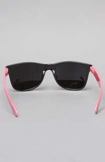 Accessories Boutique The Watch Yourself Sunglasses in Pink 