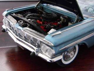   1959 Chevrolet Impala Convertible Chevy Limited MIB scale 124  