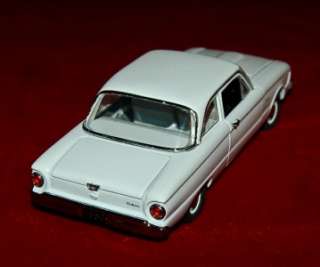   MINT DIE CAST EXACT REPLICA 124 FORD FALCON 1960 AS IS/REPAIR  
