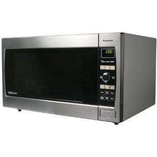 Frigidaire FFCM0734LS .7 cu. ft. Countertop Microwave Oven - Stainless Steel