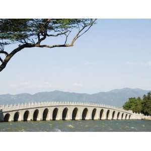  Seventeen Arch Bridge on Kunming Lake, Yihe Yuan, Beijing 