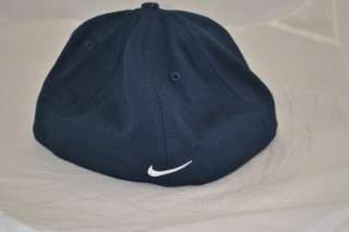 NIKE UCONN Baseball Fitted Cap Hat with Cursive C Football Huskies 7 