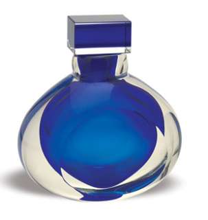 This beautifulvivid royal blue crystal perfume bottle is an oblong 
