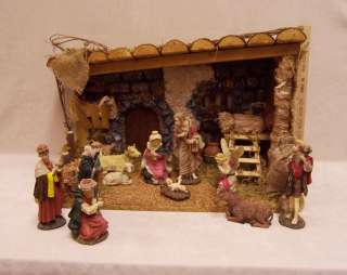 Decorated Christmas Nativity Barn Manger 11 Figurines Jesus Joseph 