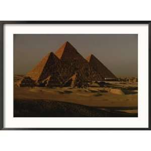  Giza Pyramids from Left  Kings Menkure, Khafre and Khufu 