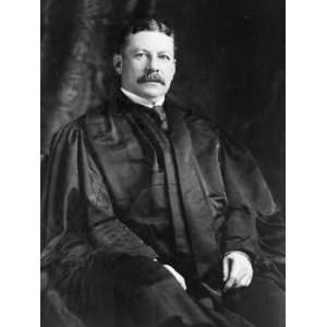  Justice William H. Moody / Harris & Ewing. Justice William H. Moody 