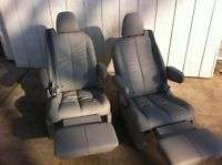 2011 TOYOTA SIENNA MIDDLE ROW LEATHER RECLINER SEATS  