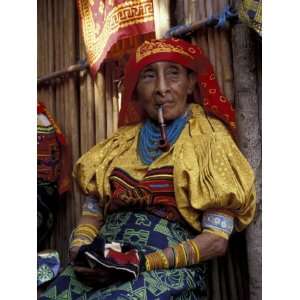 Old Woman with Pipe in Hand Stitched Molas, Kuna Indian, San Blas 