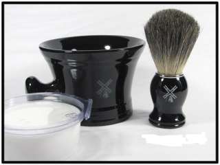   Shaving Set w/Mug, Soap, Brush & Razor/Brush Stand 893164000500  