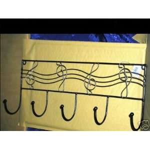   JAZZ ART CLASSICAL and ROCK & ROLL DECOR TREBLE CLEF METAL WALL RACK
